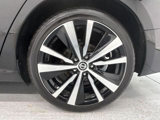 2019 Nissan Altima 2.5 Platinum