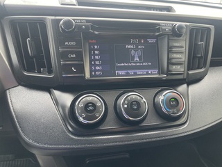 2018 Toyota RAV4 LE AWD