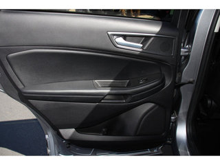 2022 Ford Edge SE AWD