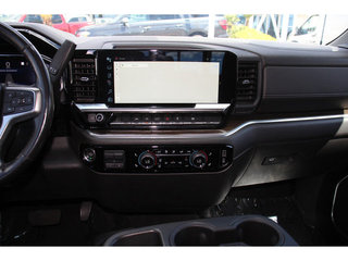 2022 Chevrolet Silverado 1500 LT 2WD 147WB