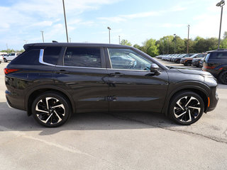 2022 Mitsubishi Outlander SE S-AWC