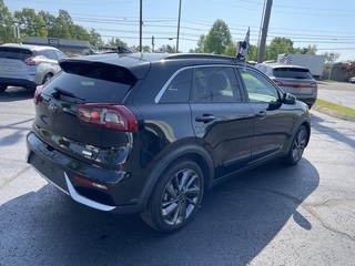 2017 Kia Niro Touring Launch Ed FWD