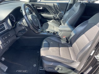 2017 Kia Niro Touring Launch Ed FWD