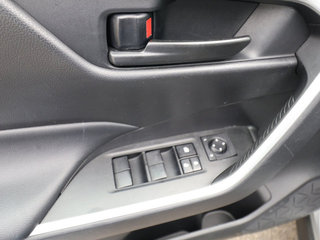 2021 Toyota RAV4 LE AWD