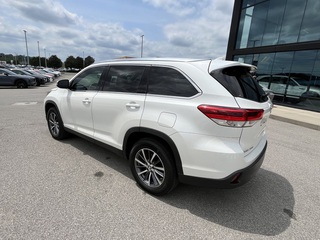 2019 Toyota Highlander XLE FWD