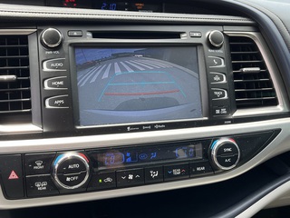 2019 Toyota Highlander XLE FWD