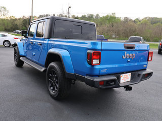 2023 Jeep Gladiator Overland 4WD