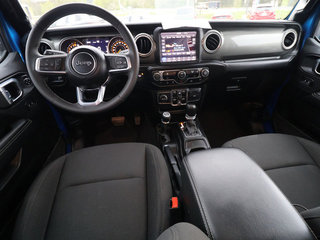 2023 Jeep Gladiator Overland 4WD
