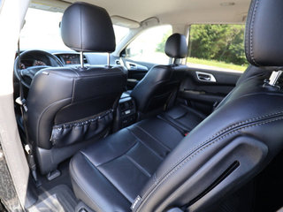 2019 Nissan Pathfinder SL 4WD