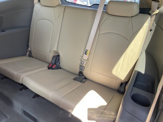 2011 Chevrolet Traverse LT w/2LT AWD