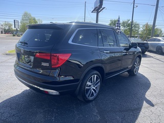 2017 Honda Pilot Touring AWD