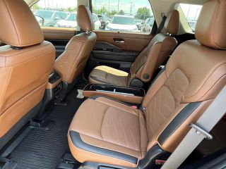 2023 Nissan Pathfinder Platinum 2WD