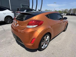 2016 Hyundai Veloster 