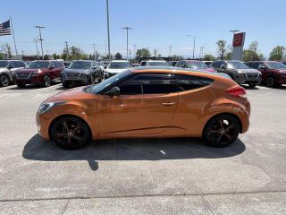 2016 Hyundai Veloster 