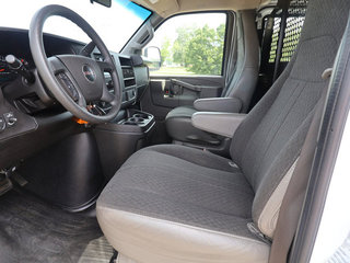 2022 GMC Savana 2500 135WB