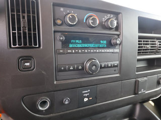 2022 GMC Savana 2500 135WB