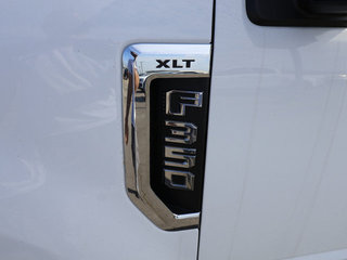 2022 Ford F-350 XLT SD 4WD 8ft Box DRW