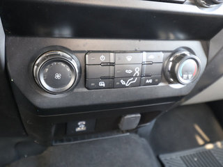 2022 Ford F-350 XLT SD 4WD 8ft Box DRW