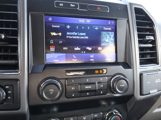 2022 Ford F-350 XLT SD 4WD 8ft Box DRW