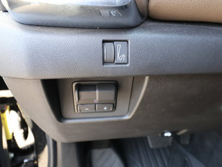 2023 GMC Canyon Denali 4WD
