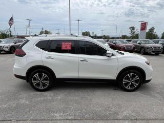 2020 Nissan Rogue SV FWD