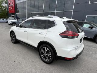 2020 Nissan Rogue SV FWD