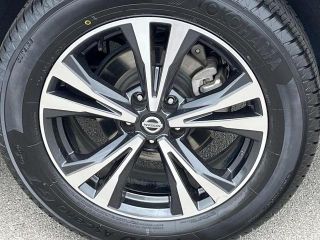 2020 Nissan Rogue SV FWD