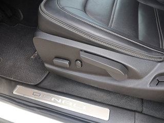 2021 GMC Canyon Denali 4WD 128WB
