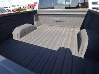 2023 GMC Sierra 1500 SLT 4WD 147WB