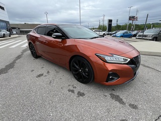 2022 Nissan Maxima SR
