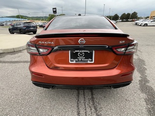 2022 Nissan Maxima SR