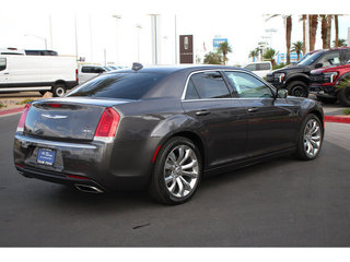 2020 Chrysler 300 Touring RWD