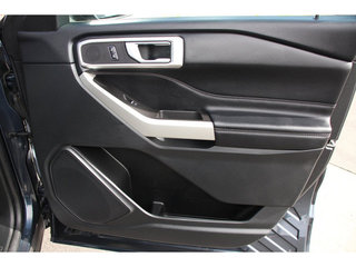 2022 Ford Explorer XLT RWD