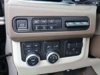 2023 GMC Yukon Denali 4WD