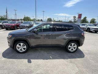 2021 Jeep Compass Latitude FWD