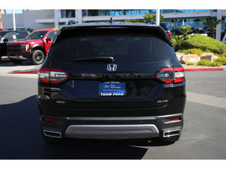 2023 Honda Pilot Elite AWD