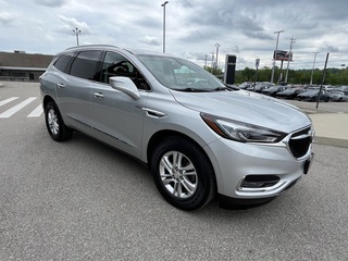 2020 Buick Enclave Essence AWD