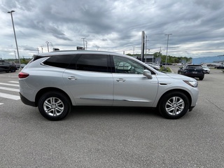 2020 Buick Enclave Essence AWD