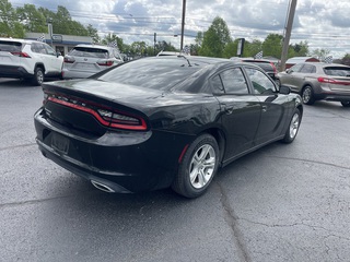 2016 Dodge Charger SE RWD