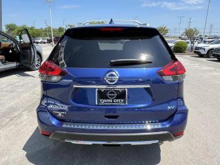 2020 Nissan Rogue SV FWD