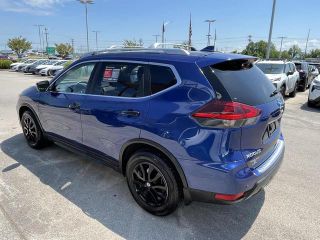 2020 Nissan Rogue SV FWD