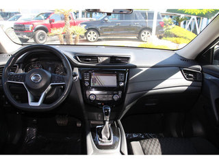 2017 Nissan Rogue SV AWD