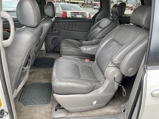 2005 Toyota Sienna XLE 7-Pass FWD
