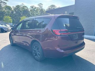 2021 Chrysler Pacifica Touring