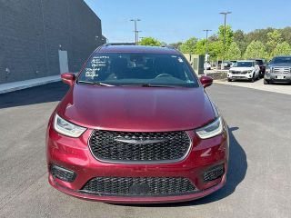 2021 Chrysler Pacifica Touring