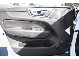 2020 Volvo XC60 T5 Inscription AWD
