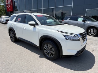 2022 Nissan Pathfinder SV 4WD