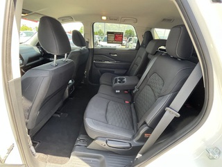 2022 Nissan Pathfinder SV 4WD