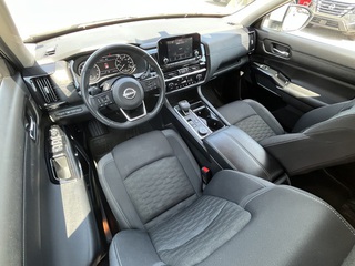 2022 Nissan Pathfinder SV 4WD