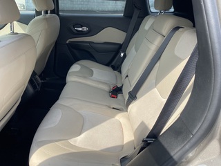 2016 Jeep Cherokee Sport 4WD